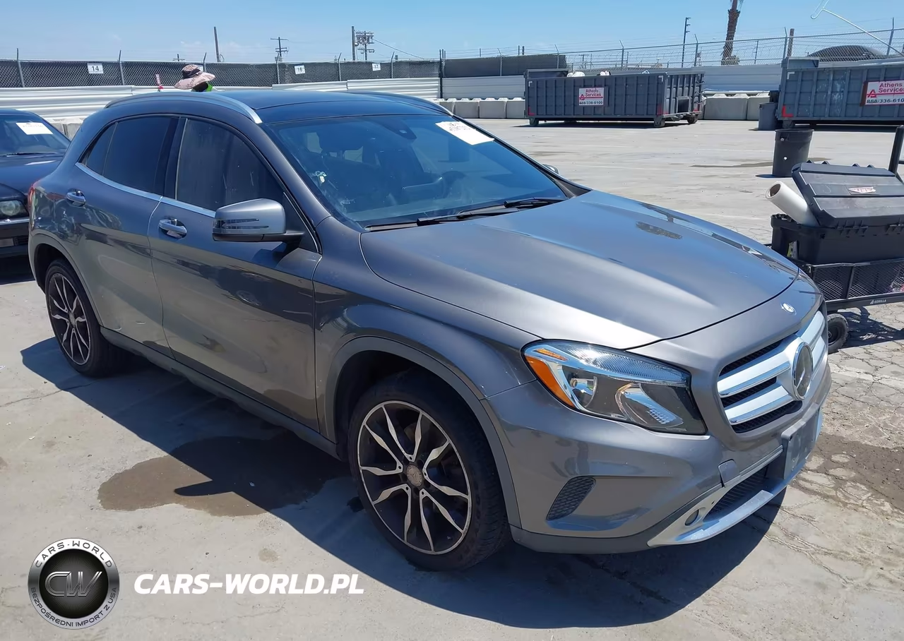 2017 Mercedes-Benz Gla 250 4Matic – zdjęcie 1 z 16