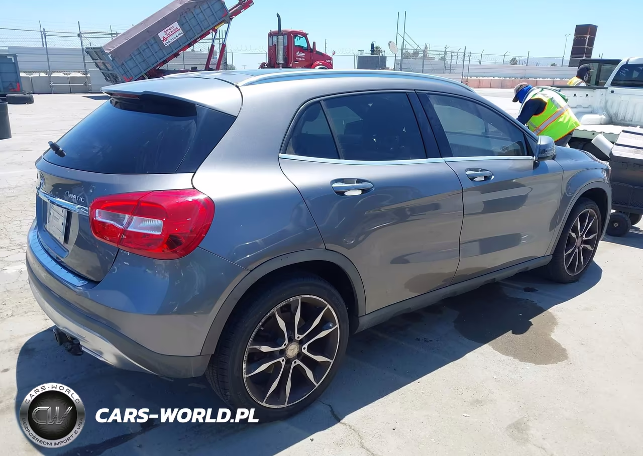 2017 Mercedes-Benz Gla 250 4Matic VIN:WDCTG4GB8HJ352346 - 4