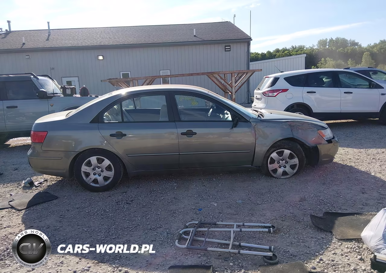 2010 Hyundai Sonata Gls VIN:5NPET4AC5AH611482 - 13