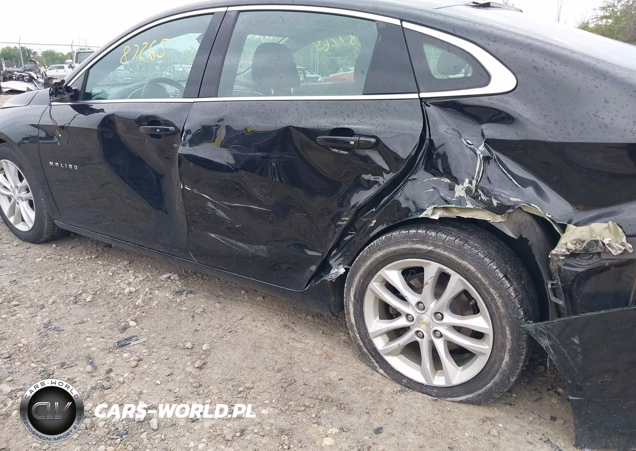 2018 Chevrolet Malibu Lt VIN:1G1ZD5ST3JF106983 - 6