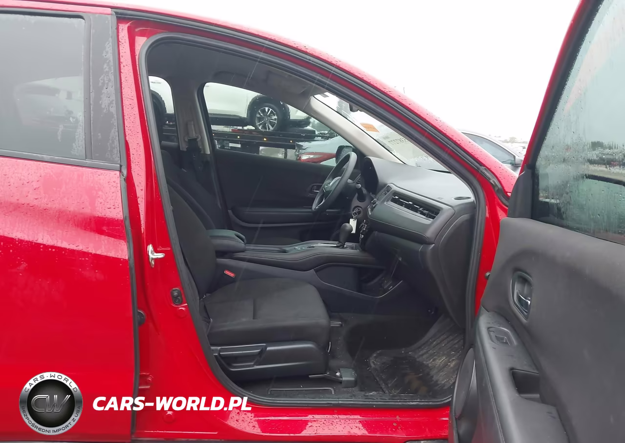 2018 Honda Hr-V Lx VIN:3CZRU5H33JG701128 - 5