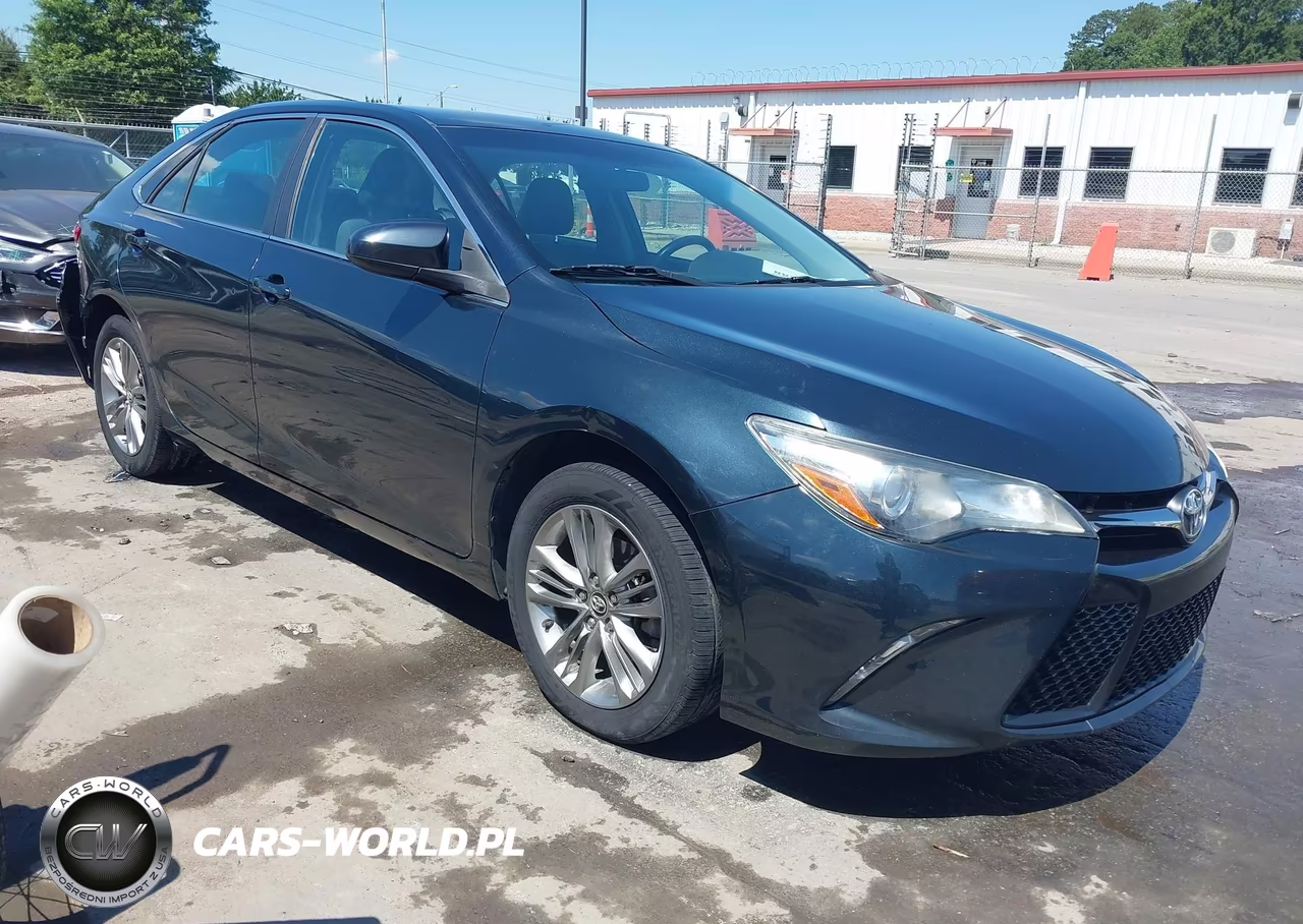 2017 Toyota Camry Se – zdjęcie 1 z 16
