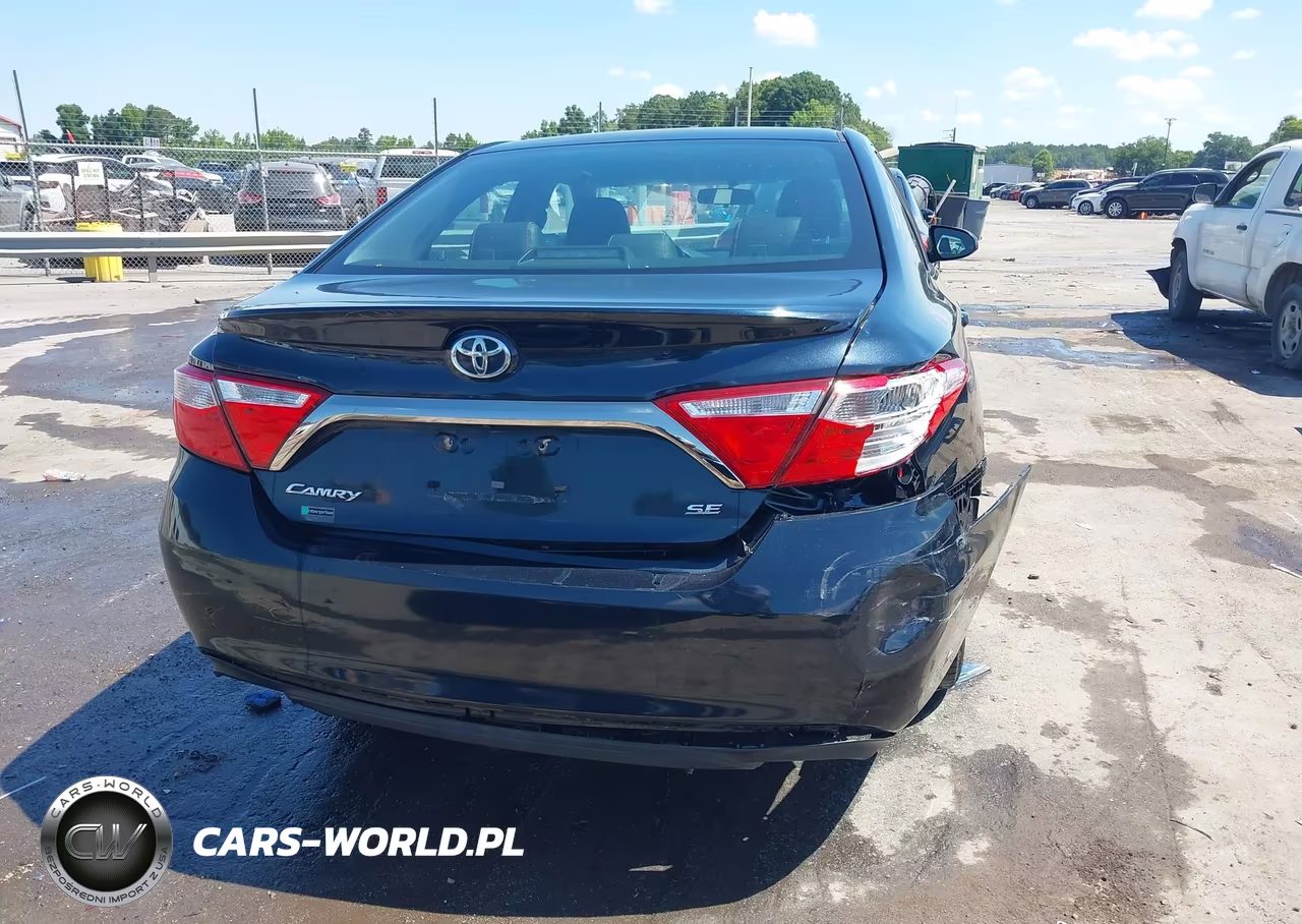 2017 Toyota Camry Se VIN:4T1BF1FK6HU810402 - 16