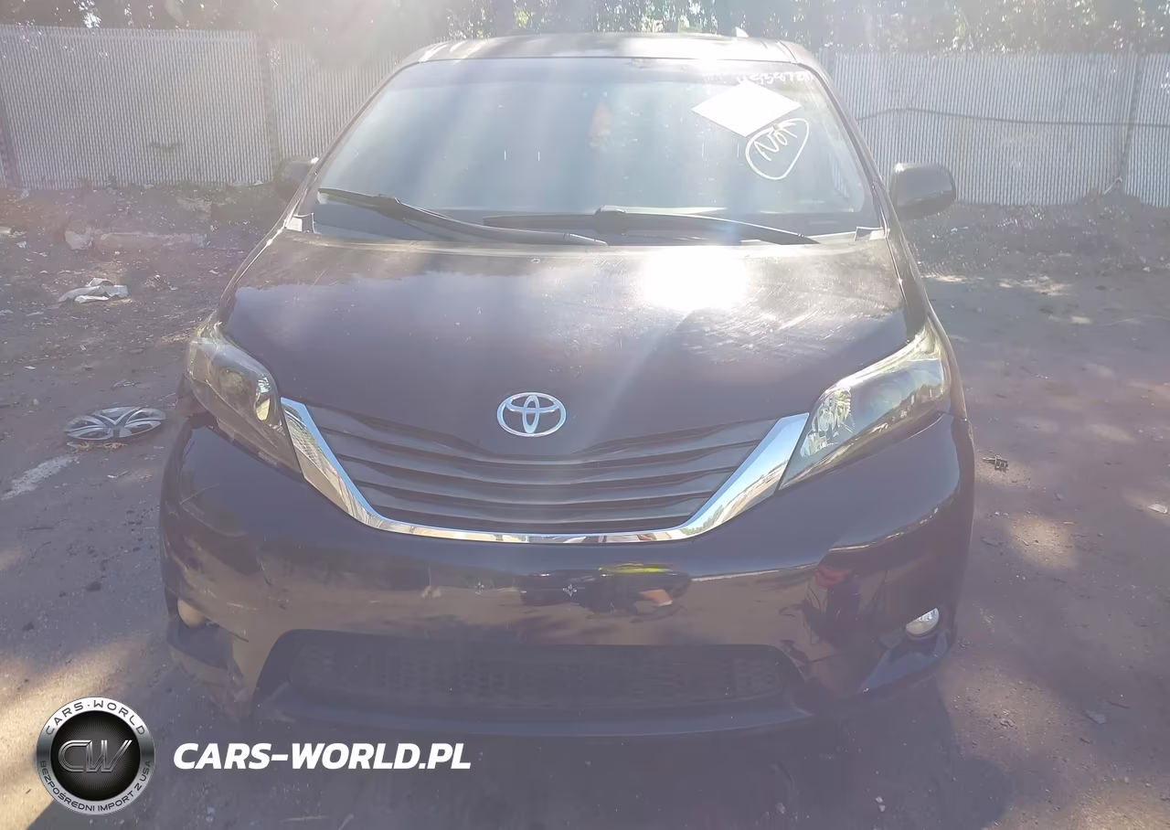 2011 Toyota Sienna Xle VIN:5TDDK3DC5BS006717 - 12
