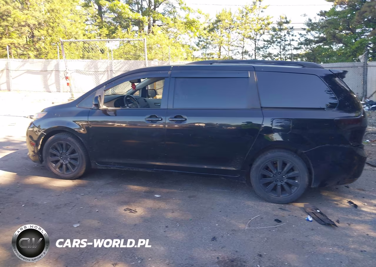 2011 Toyota Sienna Xle VIN:5TDDK3DC5BS006717 - 14
