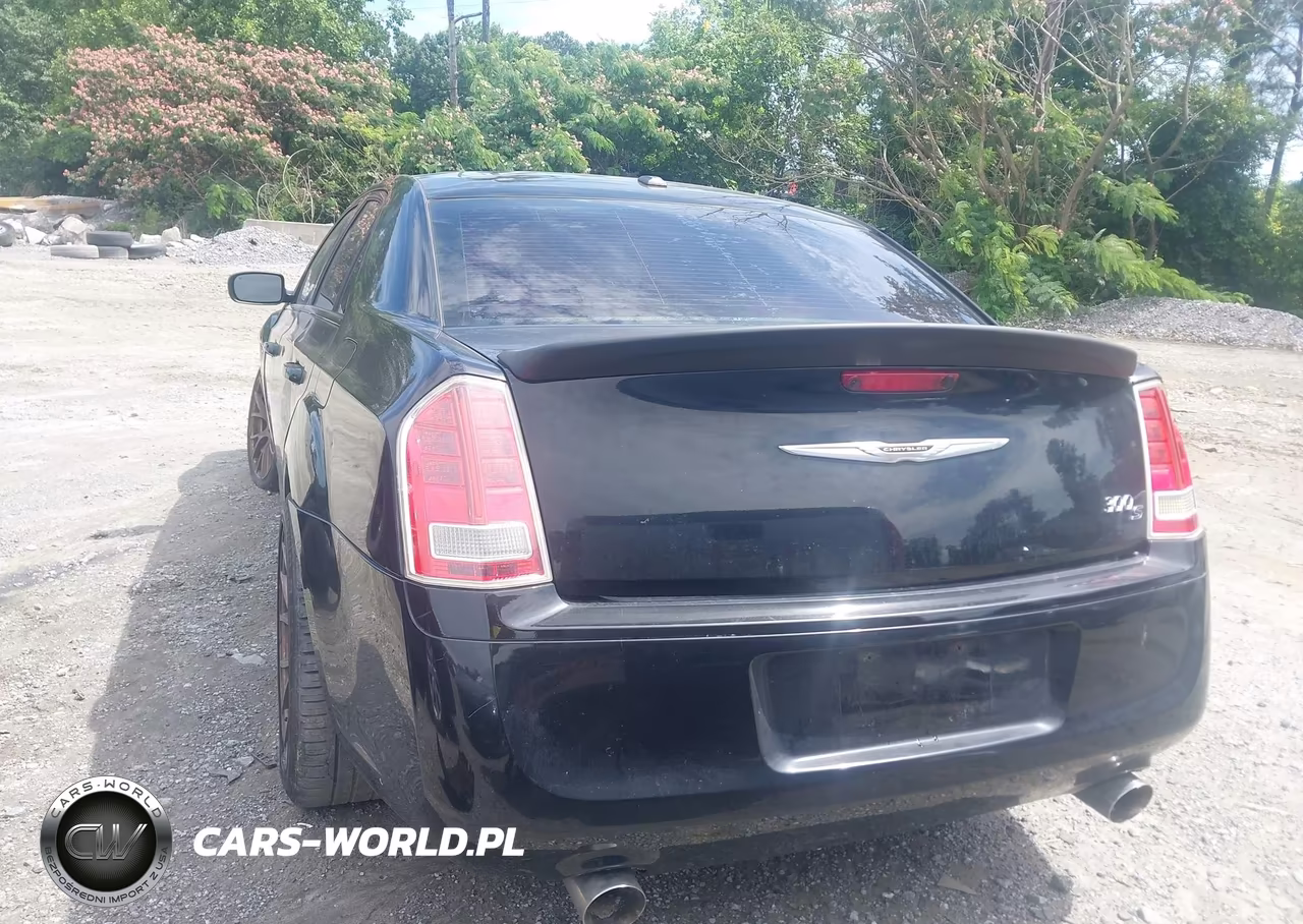 2014 Chrysler 300 300S VIN:2C3CCABT5EH200462 - 16