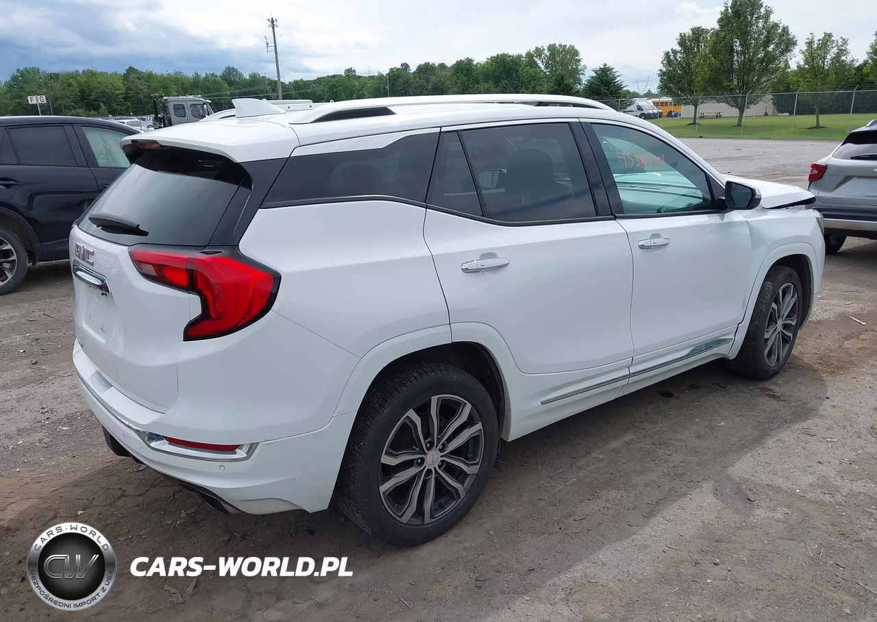 2018 GMC Terrain Denali VIN:3GKALSEX9JL218573 - 4