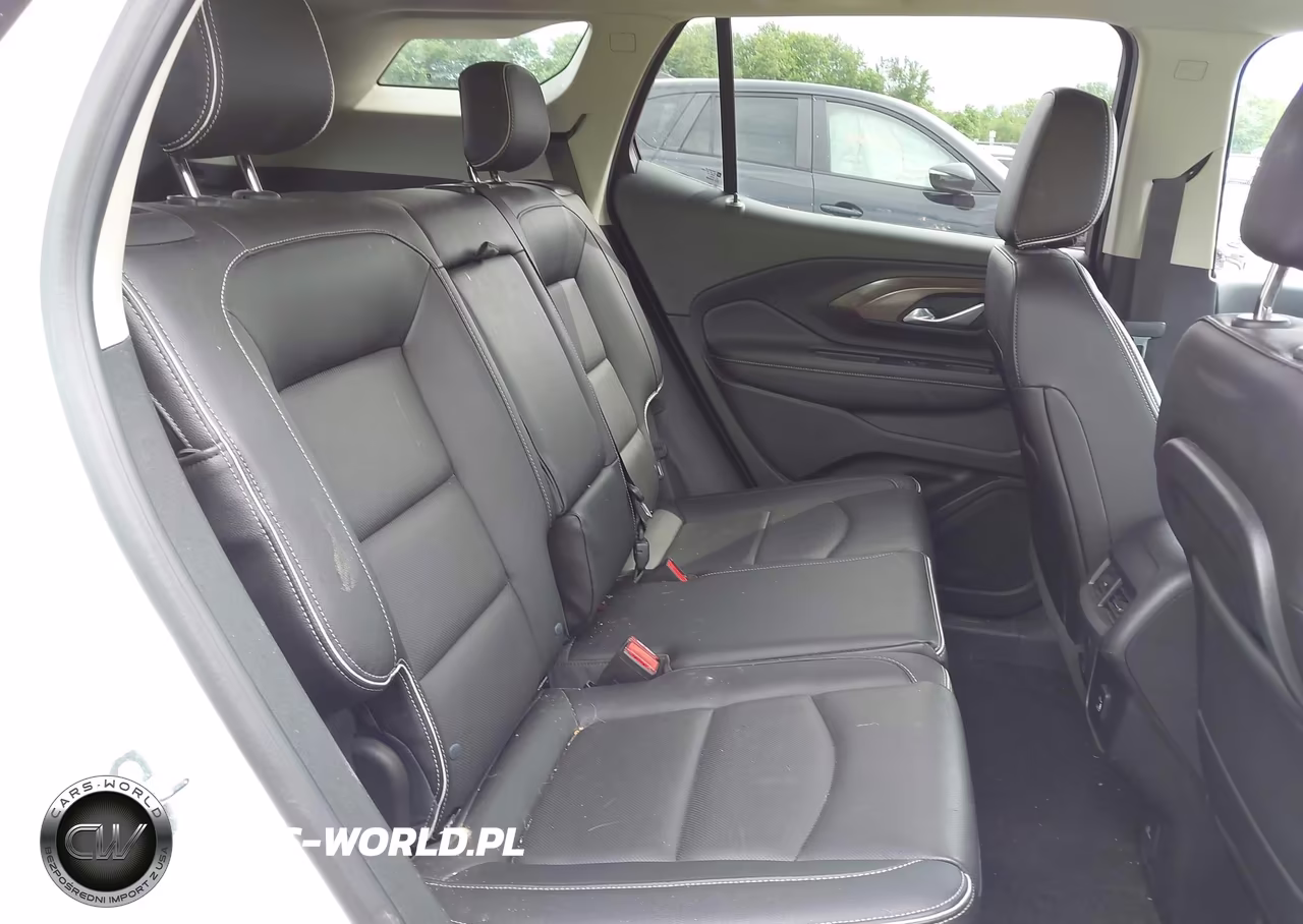 2018 GMC Terrain Denali VIN:3GKALSEX9JL218573 - 8