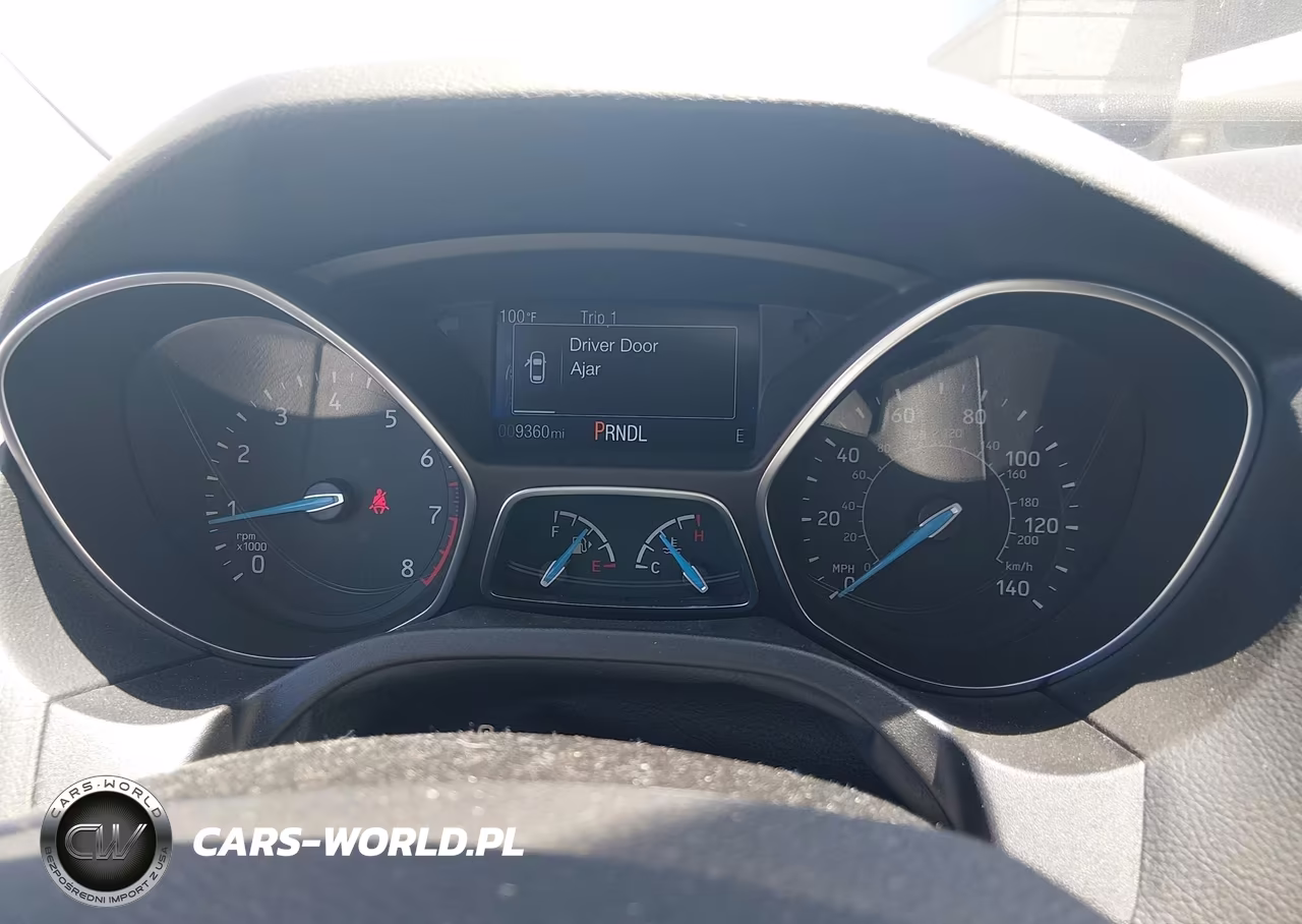 2018 Ford Focus Se VIN:1FADP3F23JL328607 - 7