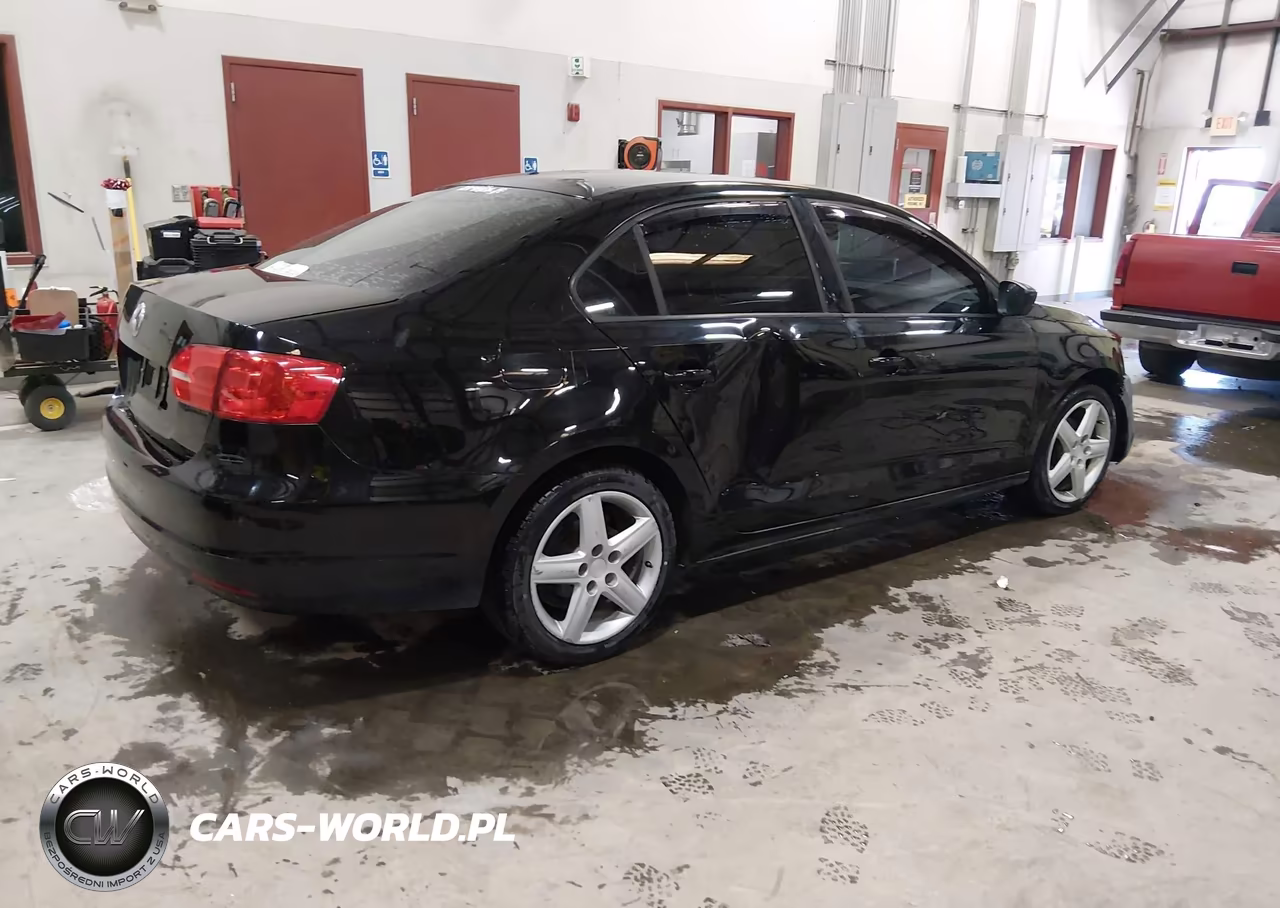 2014 Volkswagen Jetta 2.0L S VIN:3VW1K7AJ2EM437644 - 4