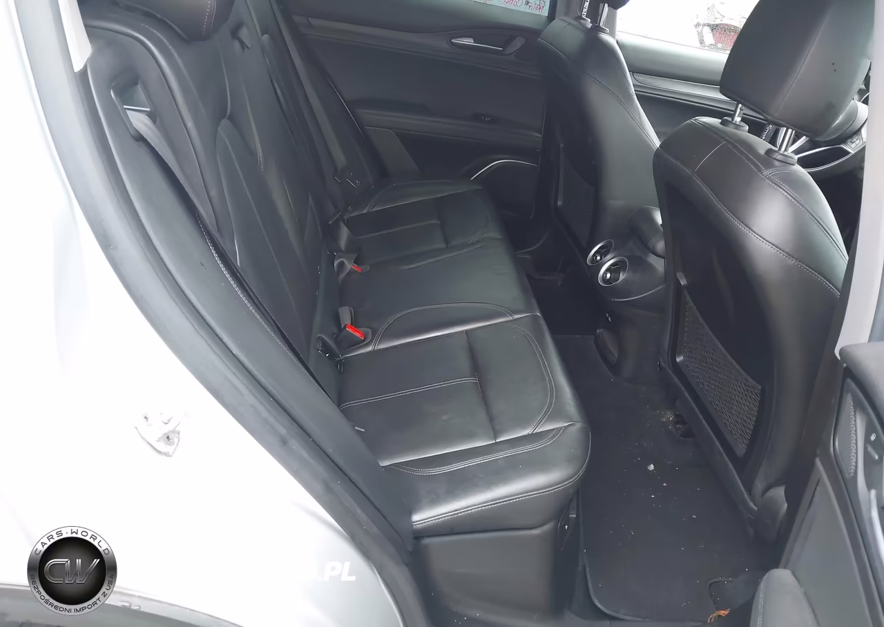2018 Alfa Romeo Stelvio Awd VIN:ZASFAKAN6J7B68979 - 8