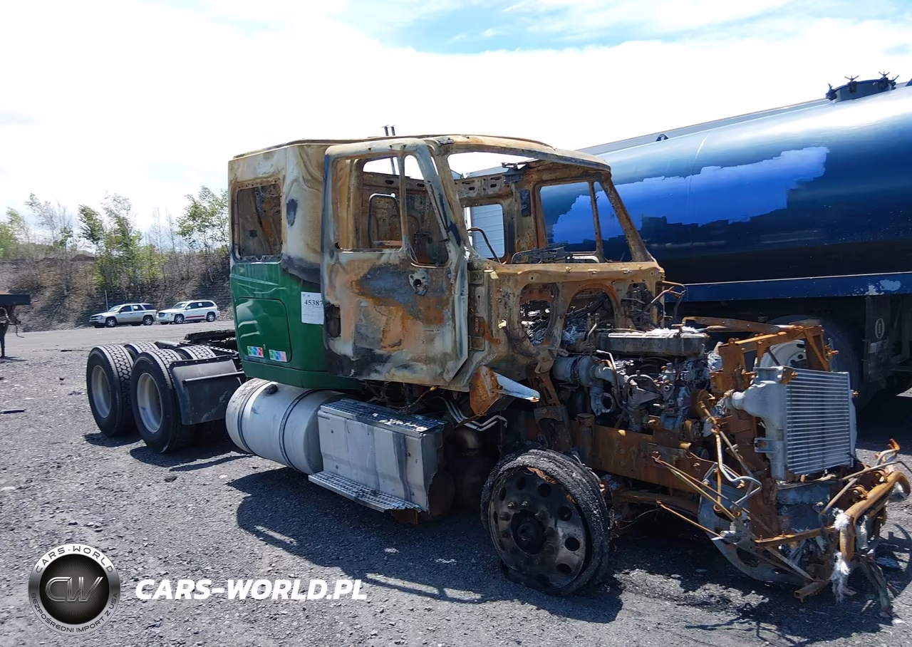 2017 International Prostar+ – zdjęcie 1 z 10
