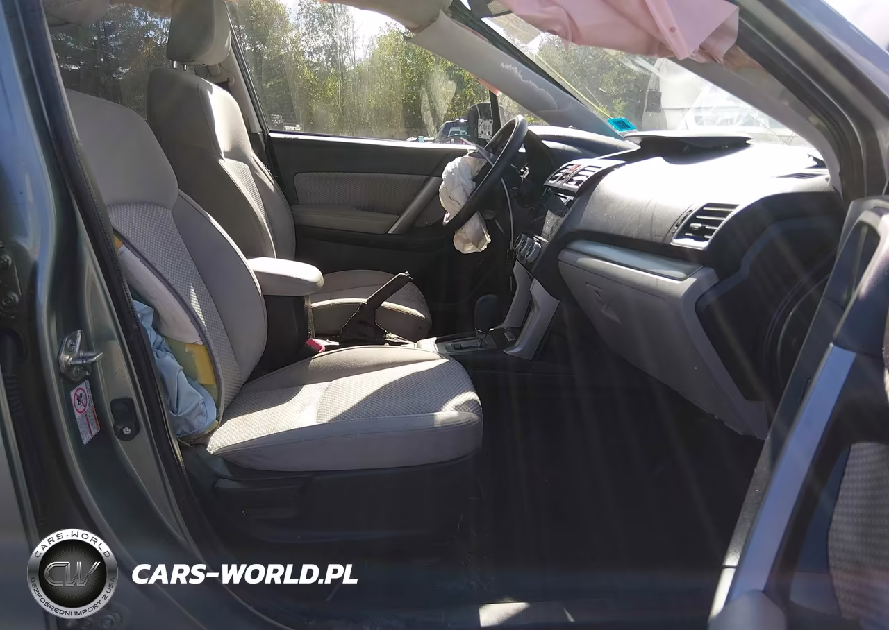 2017 Subaru Forester 2.5I Premium VIN:JF2SJAEC4HH582312 - 5