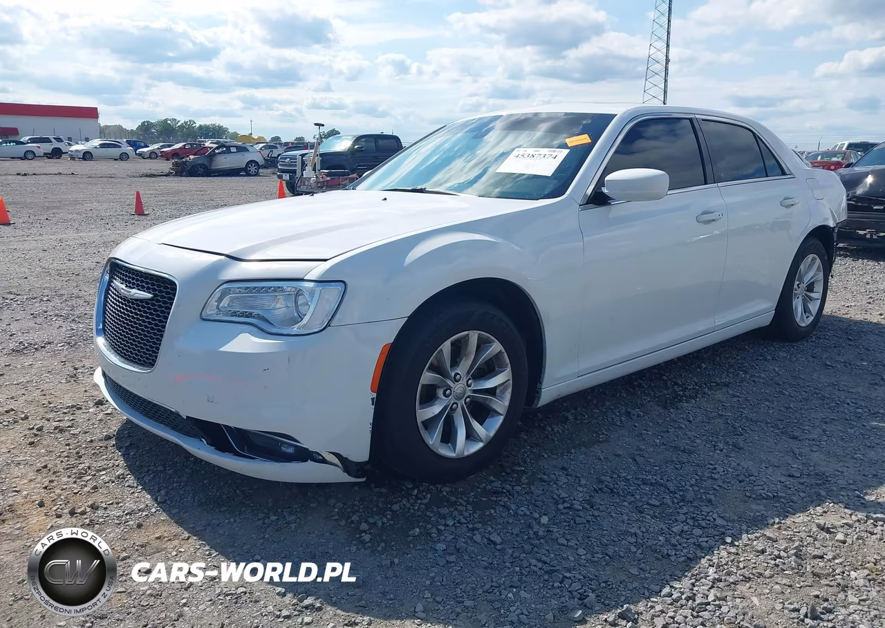 2016 Chrysler 300 Anniversary Edition VIN:2C3CCAAG5GH212456 - 2