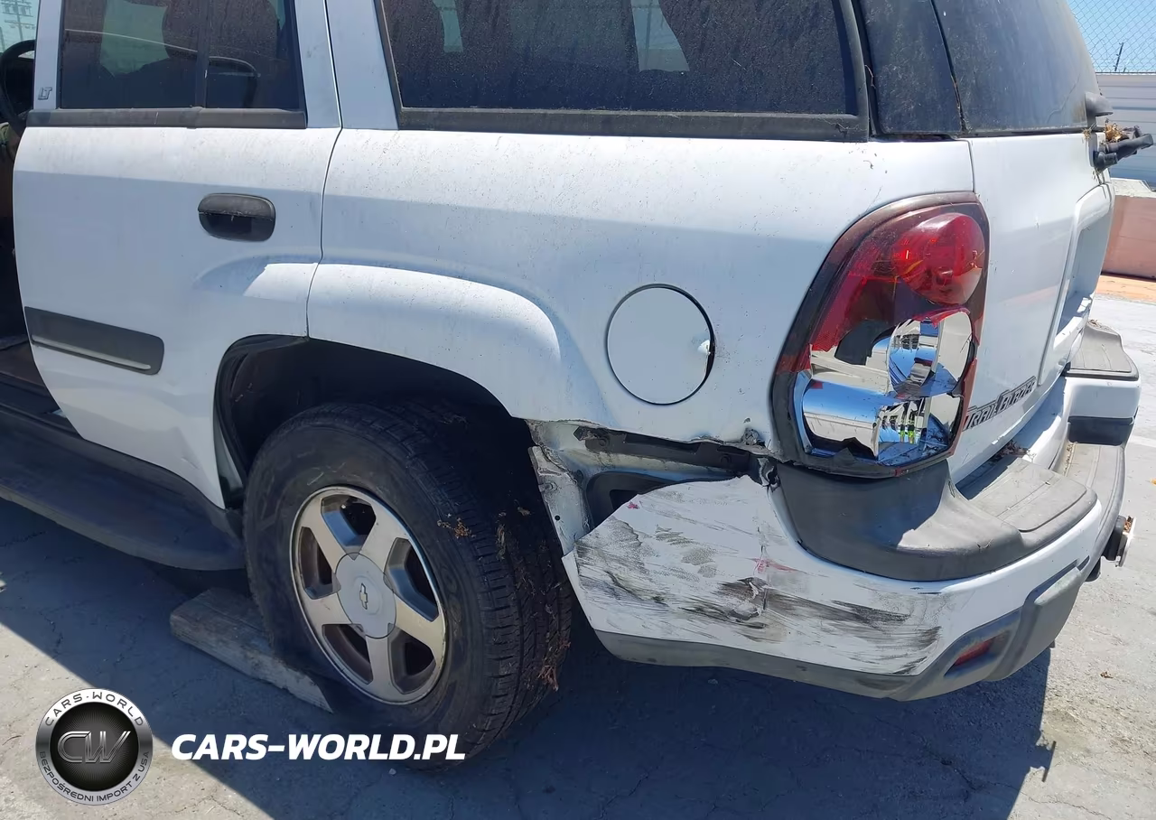 2002 Chevrolet Trailblazer Lt VIN:1GNDS13S822266007 - 6