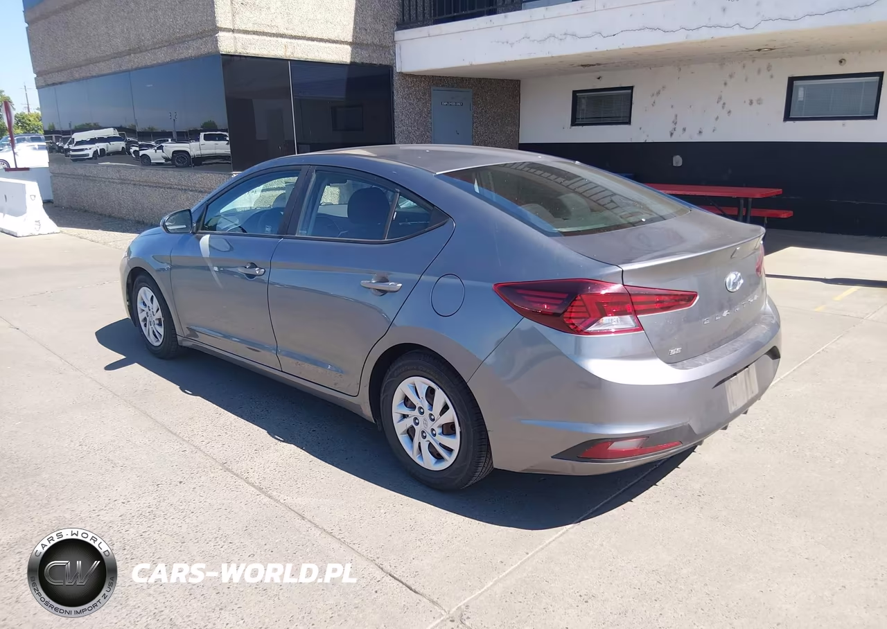 2019 Hyundai Elantra Se VIN:5NPD74LF6KH478241 - 3
