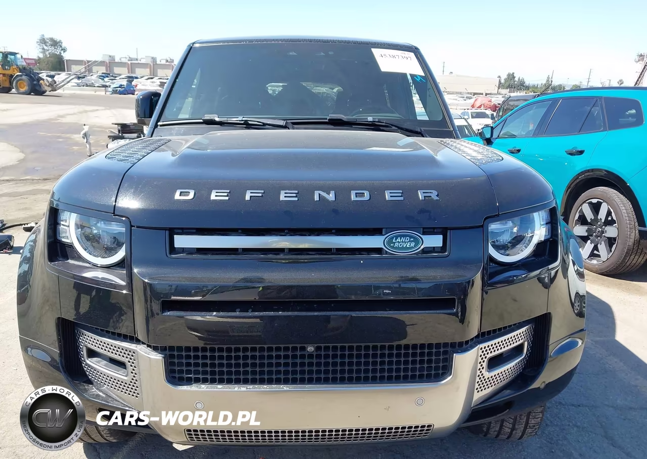 2023 Land Rover Defender 110 S VIN:SALEJEEX4P2240021 - 13