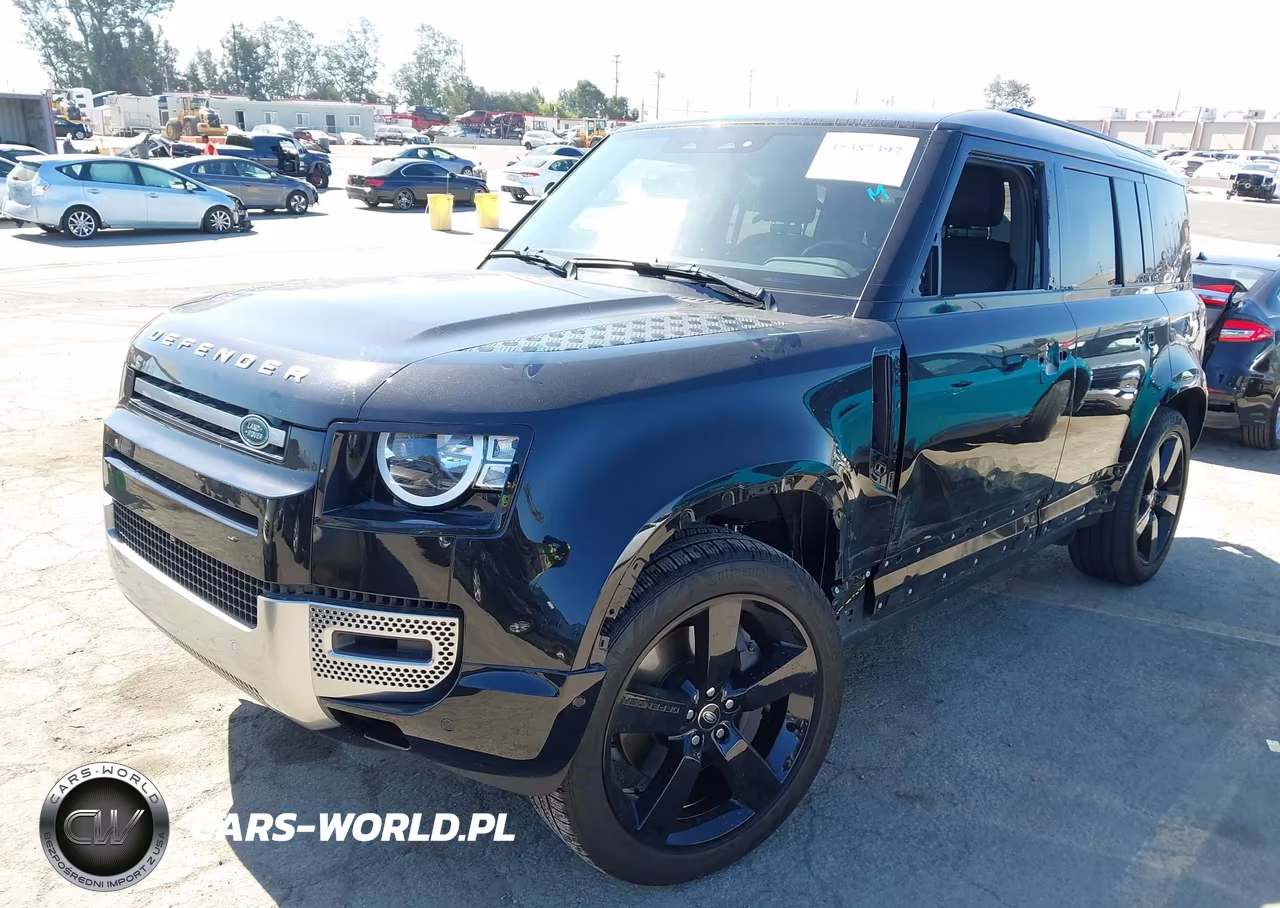2023 Land Rover Defender 110 S VIN:SALEJEEX4P2240021 - 2