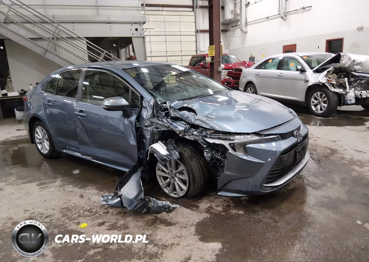 2026 Toyota Corolla Hybrid Hybrid Xle VIN:JTDBCMFE5T3117408 - 13