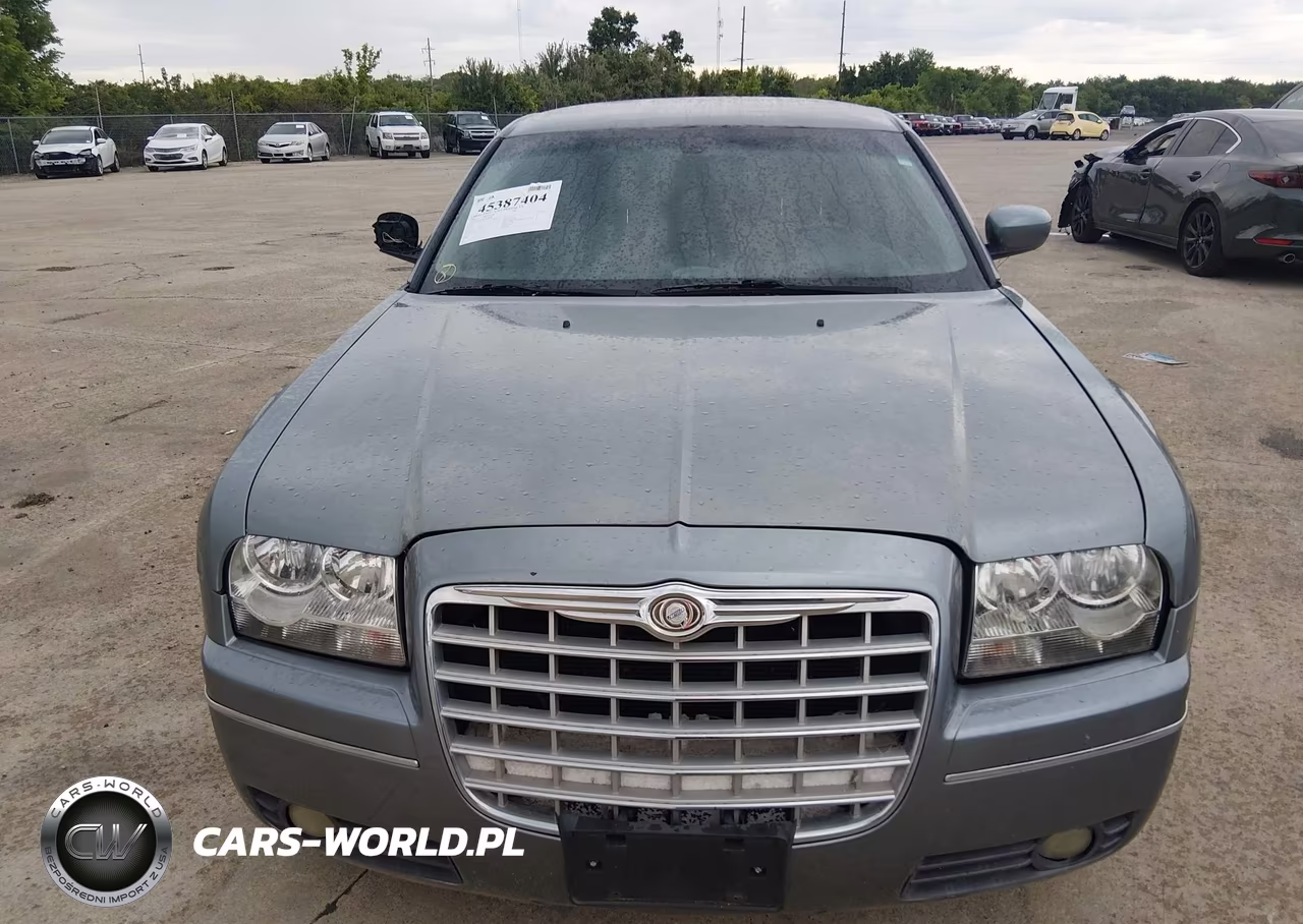 2007 Chrysler 300 Touring VIN:2C3KA53G87H768301 - 11
