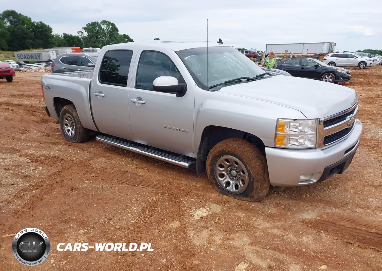 2011 Chevrolet Silverado 1500 Ltz – zdjęcie 1 z 15