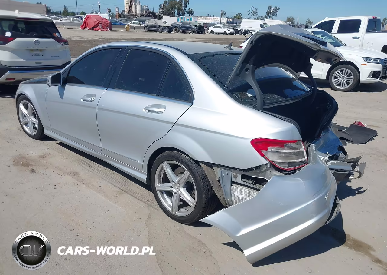 2010 Mercedes-Benz C 300 Luxury-Sport VIN:WDDGF5EB6AR110770 - 3