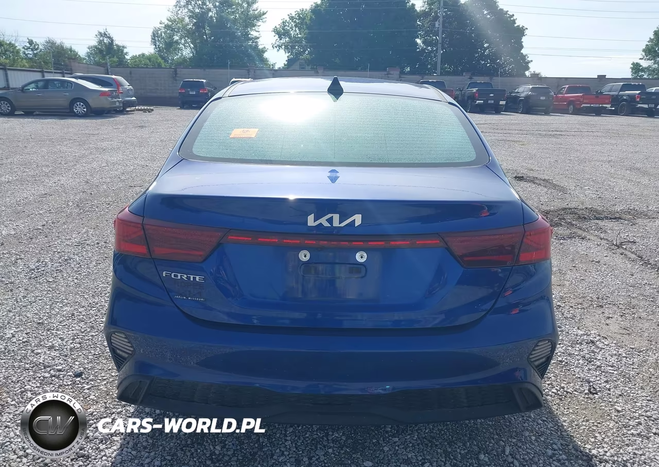 2023 Kia Forte Lxs VIN:3KPF24AD0PE595642 - 16