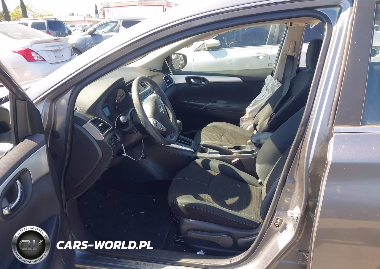 2017 Nissan Sentra S VIN:3N1AB7AP8HY332761 - 5
