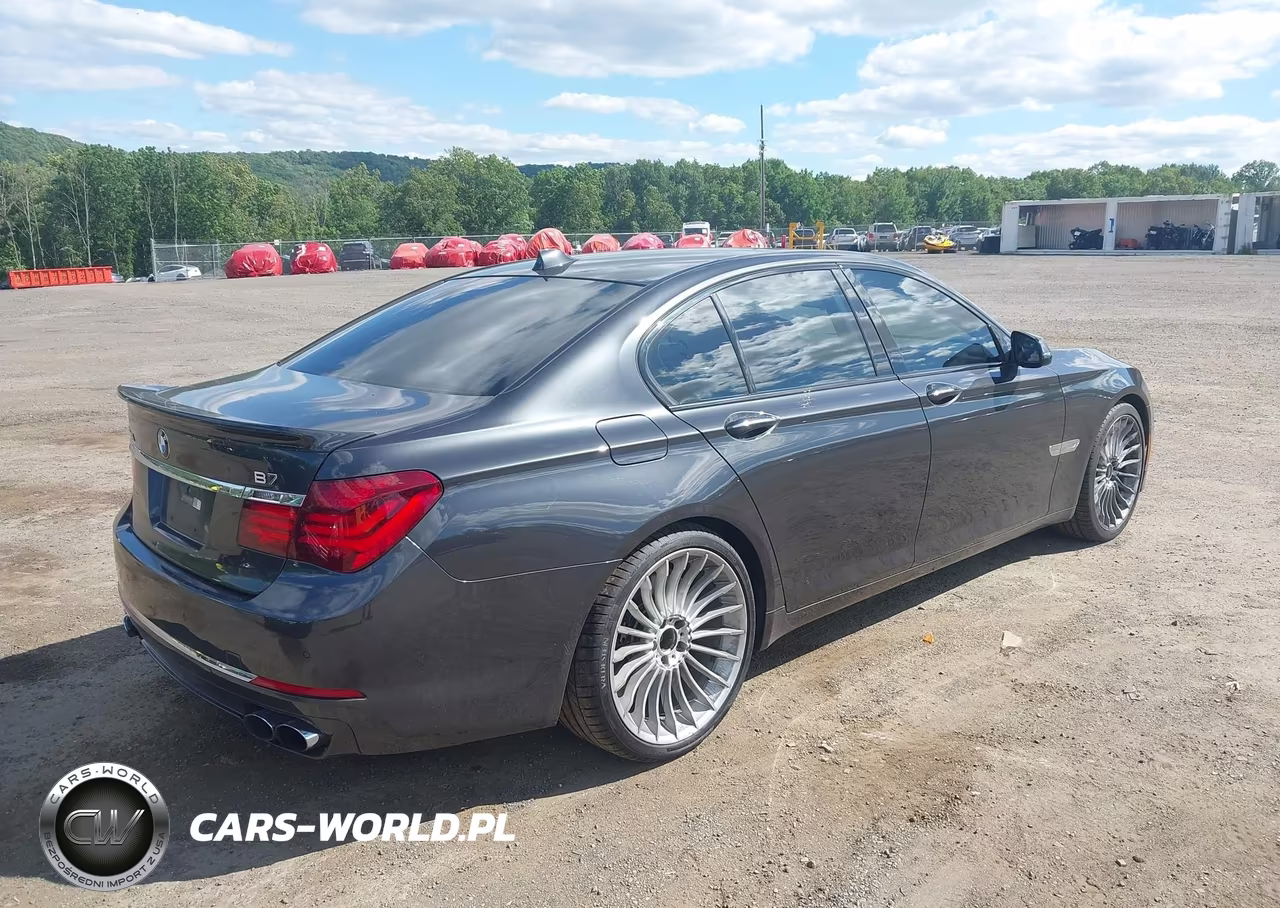2013 BMW 750I VIN:WBAYA8C56DDS15352 - 4