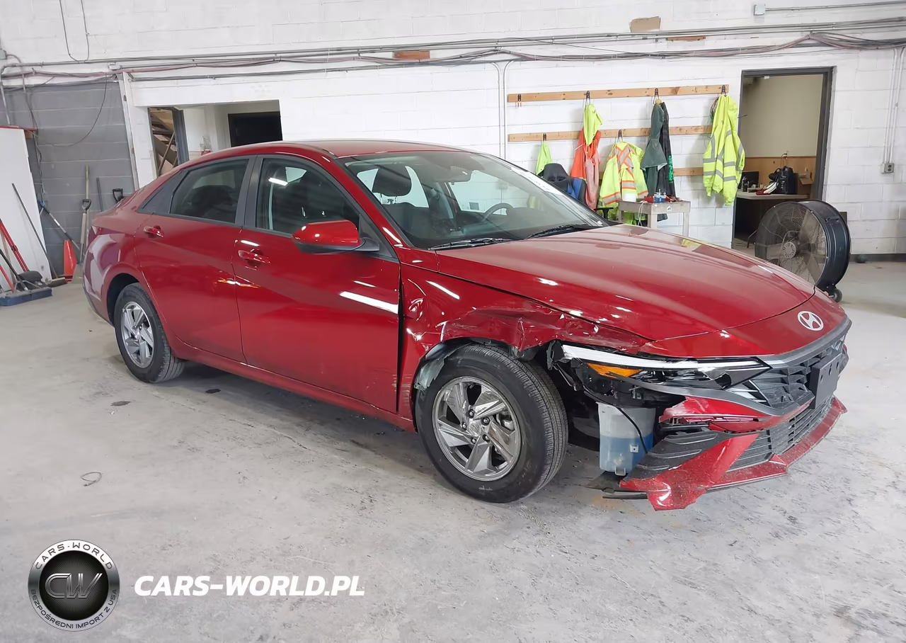 2025 Hyundai Elantra Se – zdjęcie 1 z 18