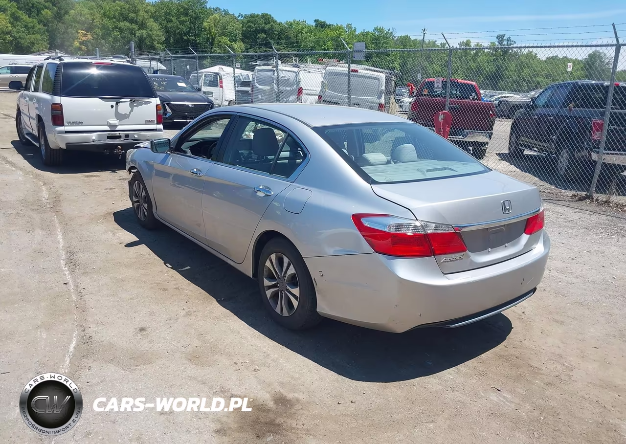 2015 Honda Accord Lx VIN:1HGCR2F3XFA048626 - 3