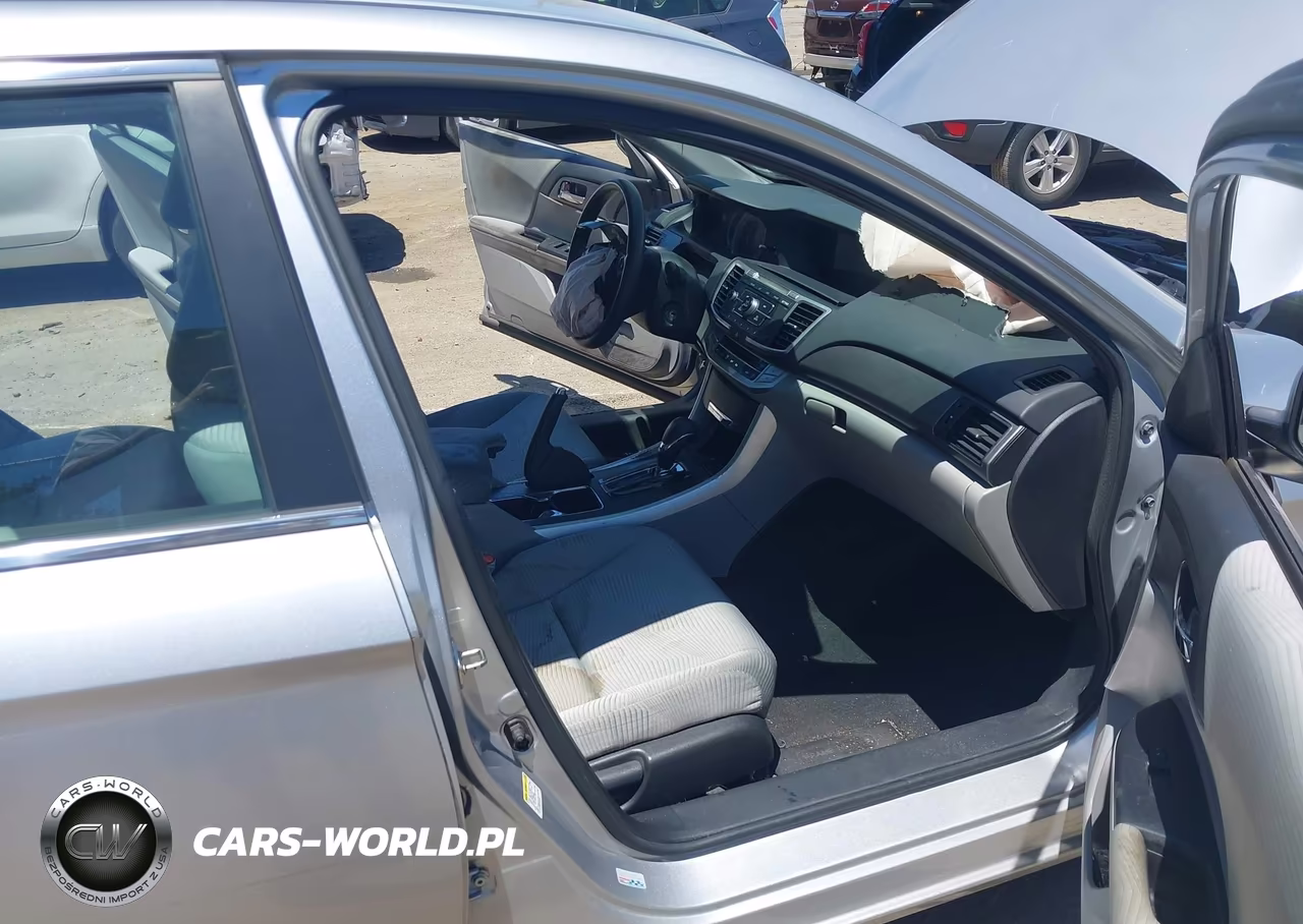 2015 Honda Accord Lx VIN:1HGCR2F3XFA048626 - 5