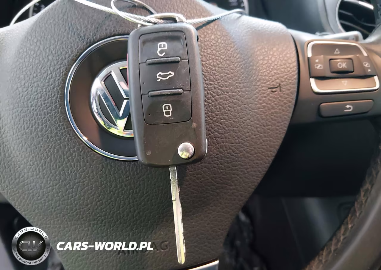 2018 Volkswagen Tiguan Limited 2.0T VIN:WVGBV7AX1JK004834 - 11