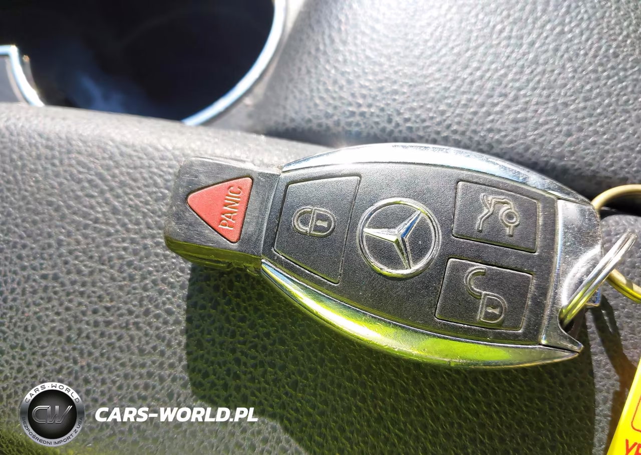 2010 Mercedes-Benz C 300 Luxury-Sport VIN:WDDGF5EB0AR127287 - 11