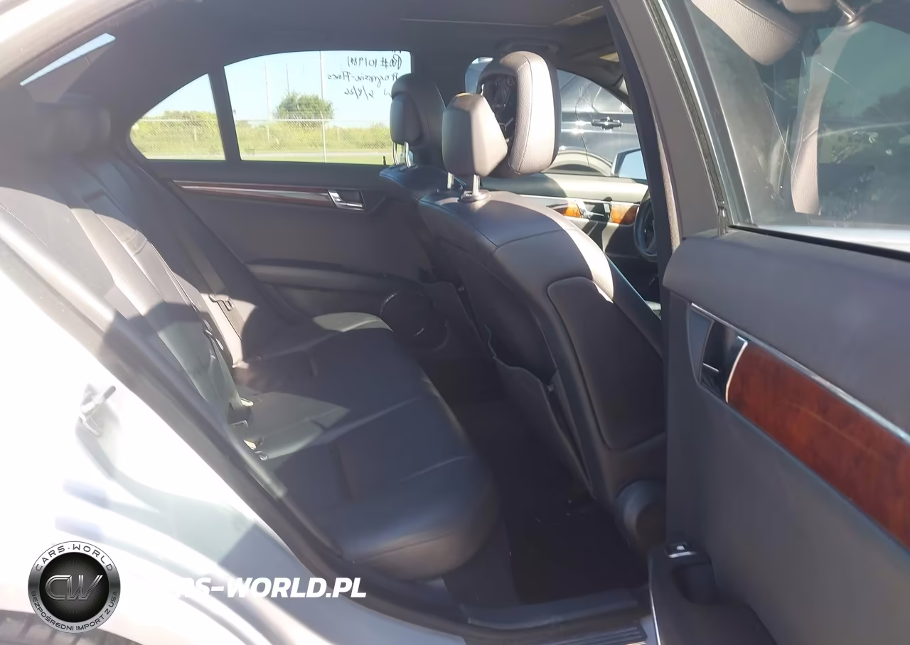 2010 Mercedes-Benz C 300 Luxury-Sport VIN:WDDGF5EB0AR127287 - 8