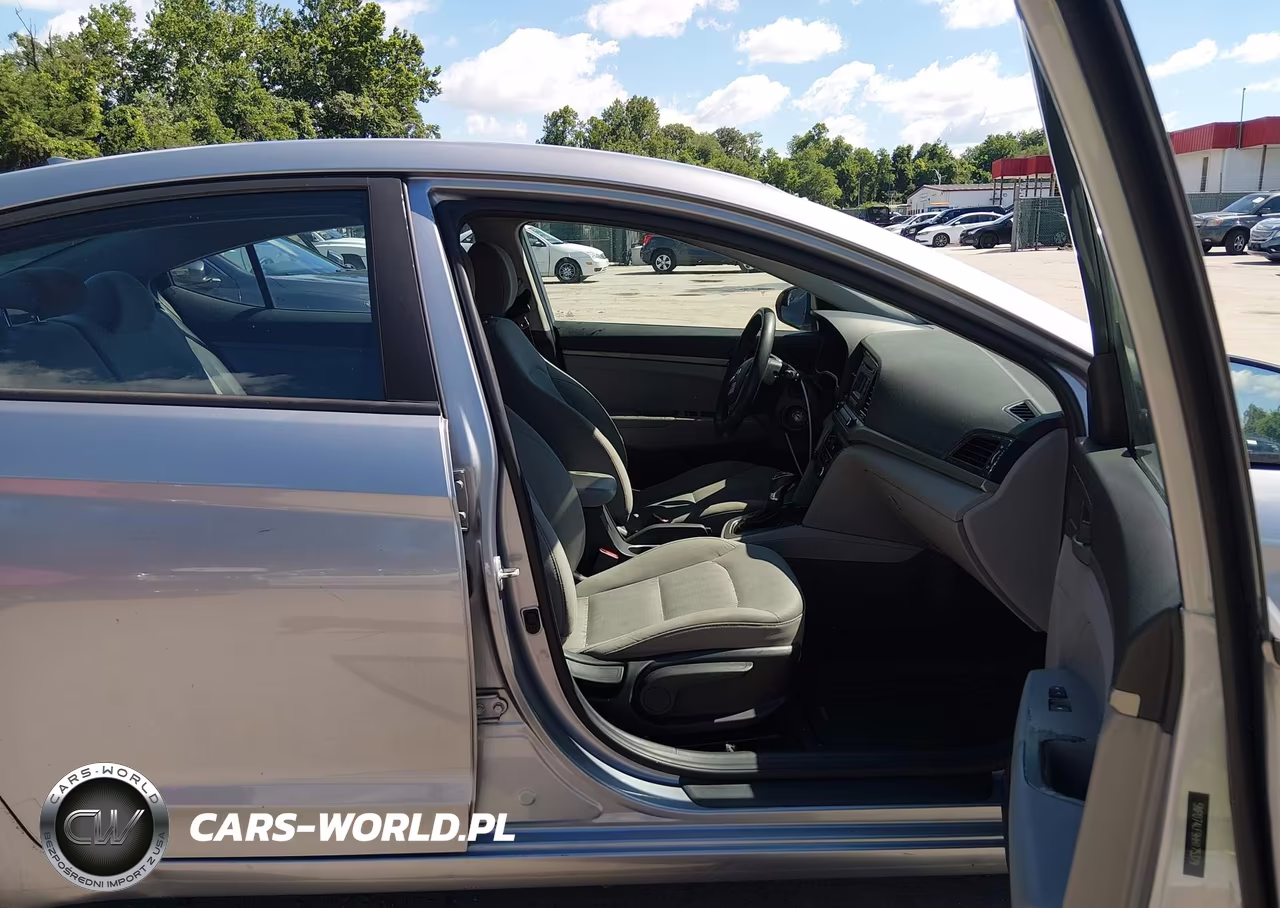 2017 Hyundai Elantra Se VIN:5NPD74LF9HH175379 - 5