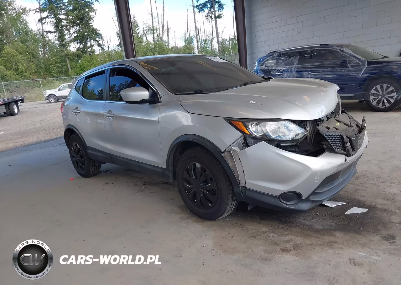 2019 Nissan Rogue Sport S – zdjęcie 1 z 16