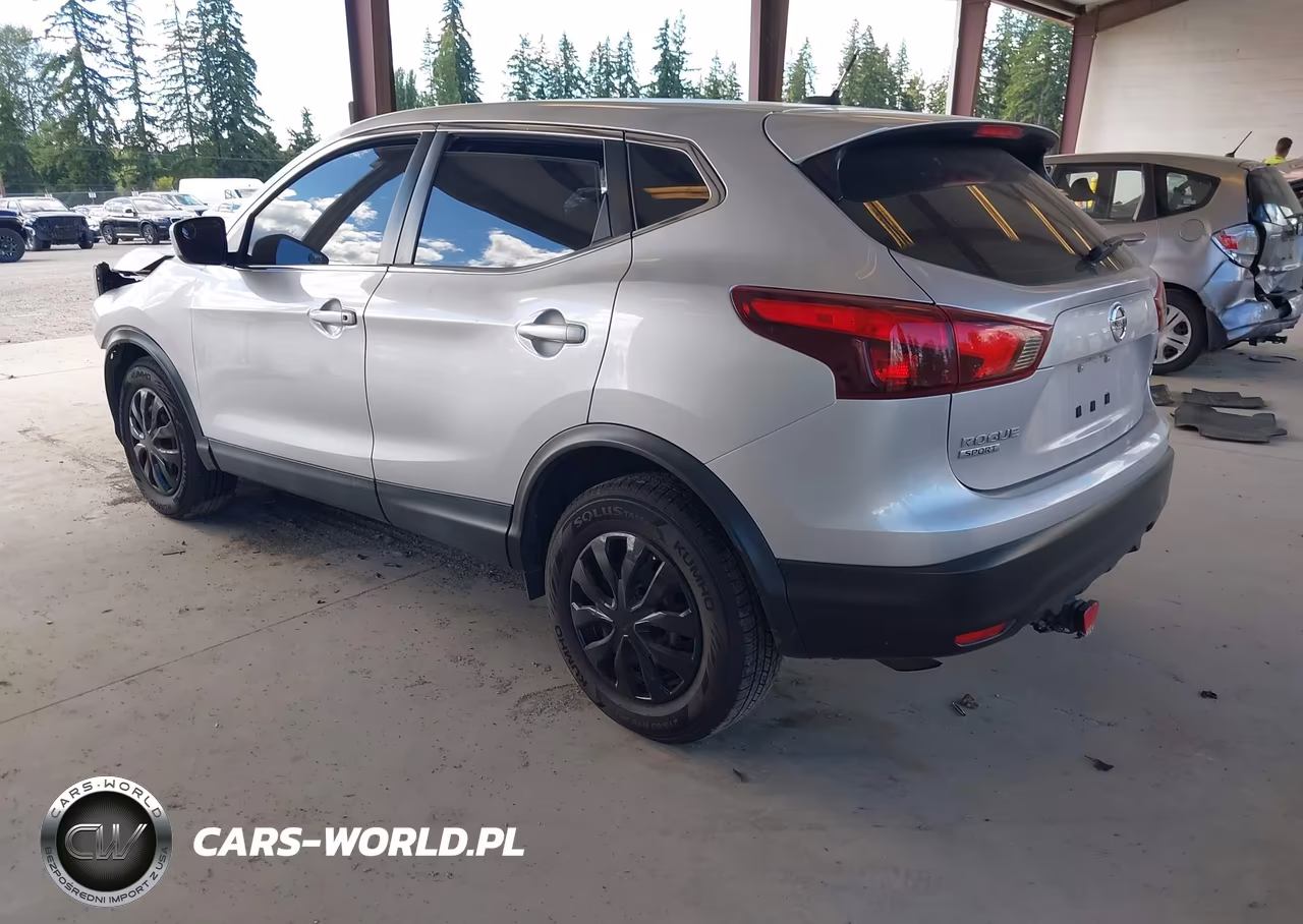 2019 Nissan Rogue Sport S VIN:JN1BJ1CRXKW344461 - 3