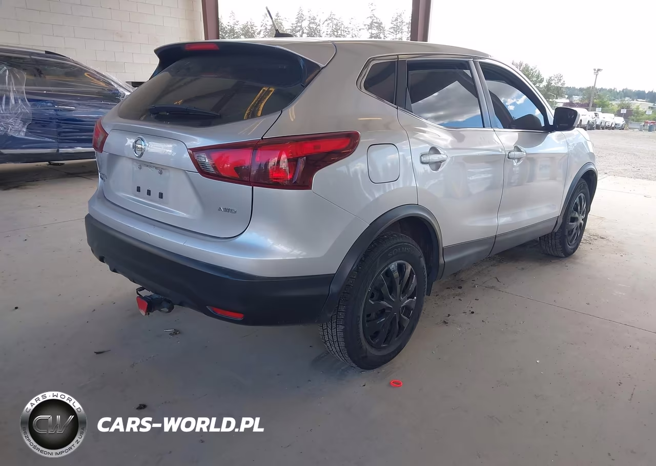 2019 Nissan Rogue Sport S VIN:JN1BJ1CRXKW344461 - 4