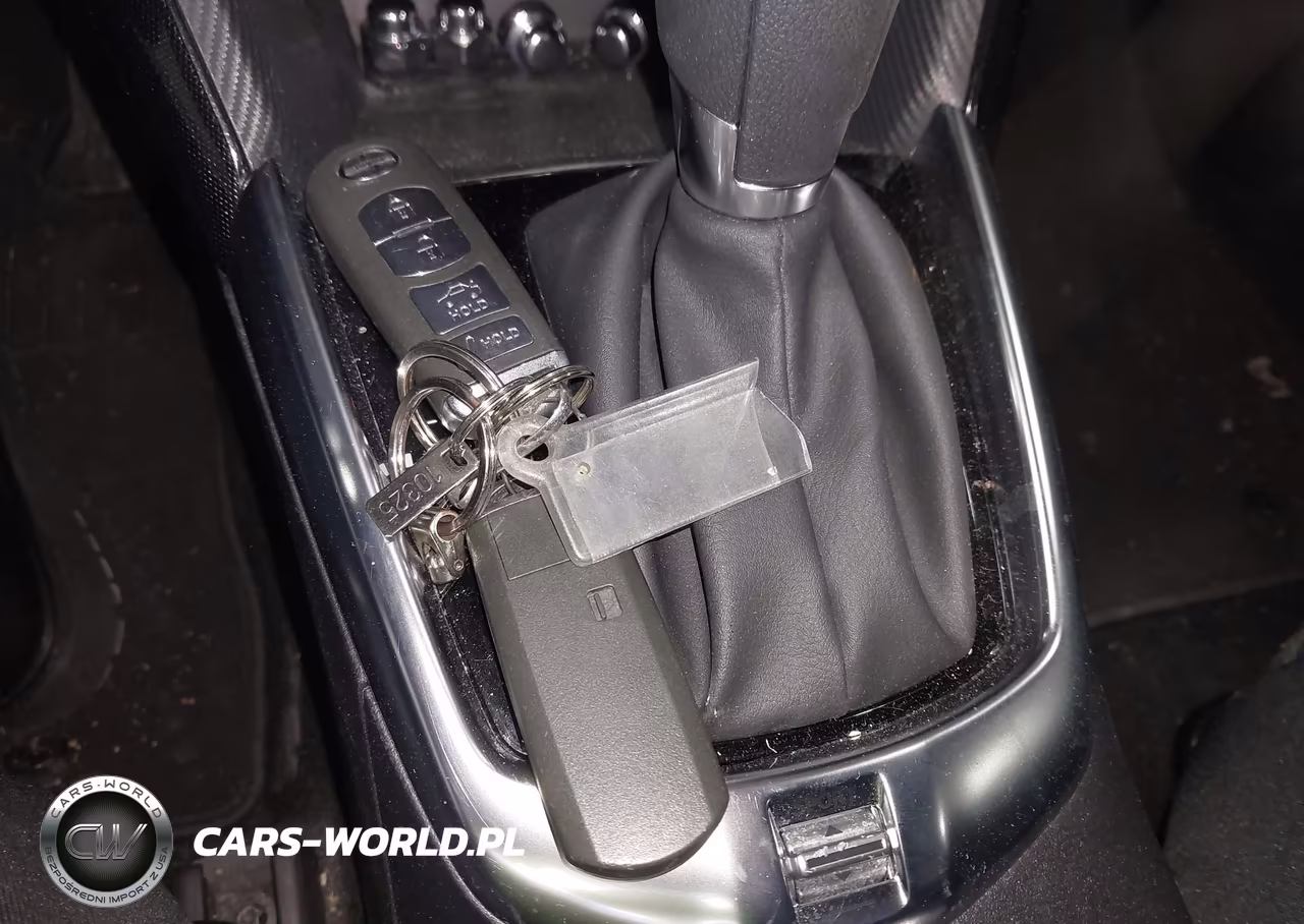 2016 Scion Ia VIN:3MYDLBZV4GY105077 - 11