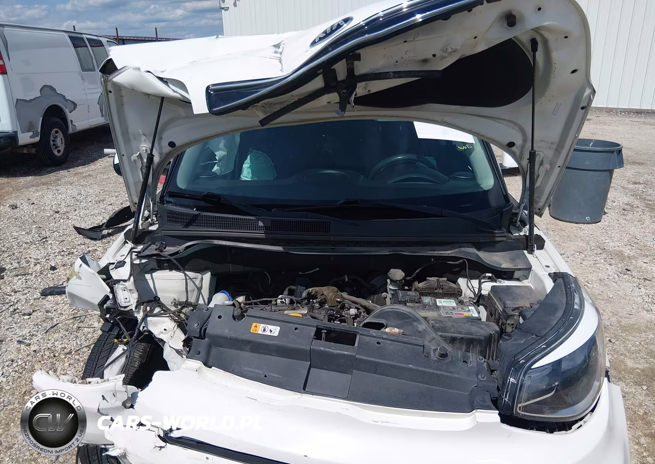 2019 Kia Soul + VIN:KNDJP3A51K7640756 - 10
