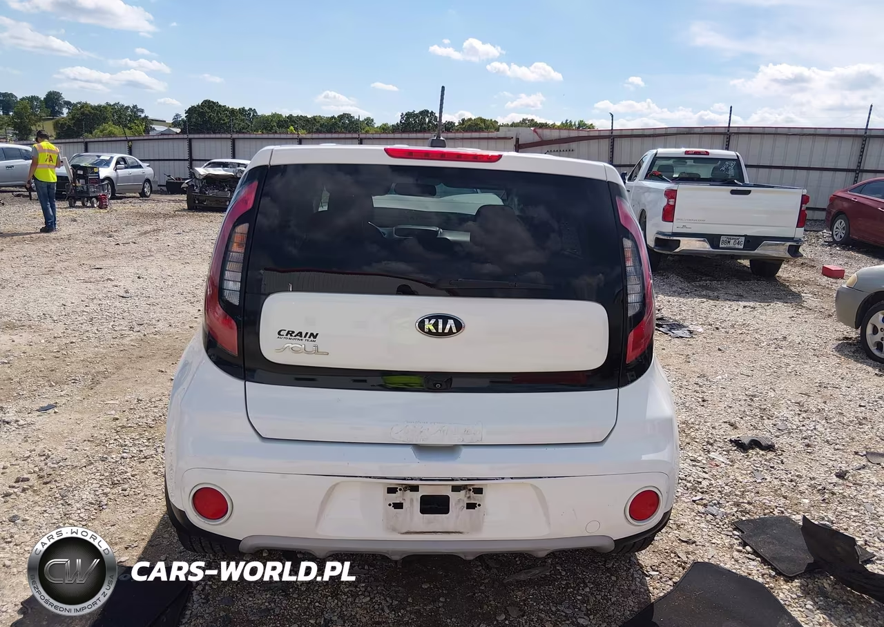 2019 Kia Soul + VIN:KNDJP3A51K7640756 - 16