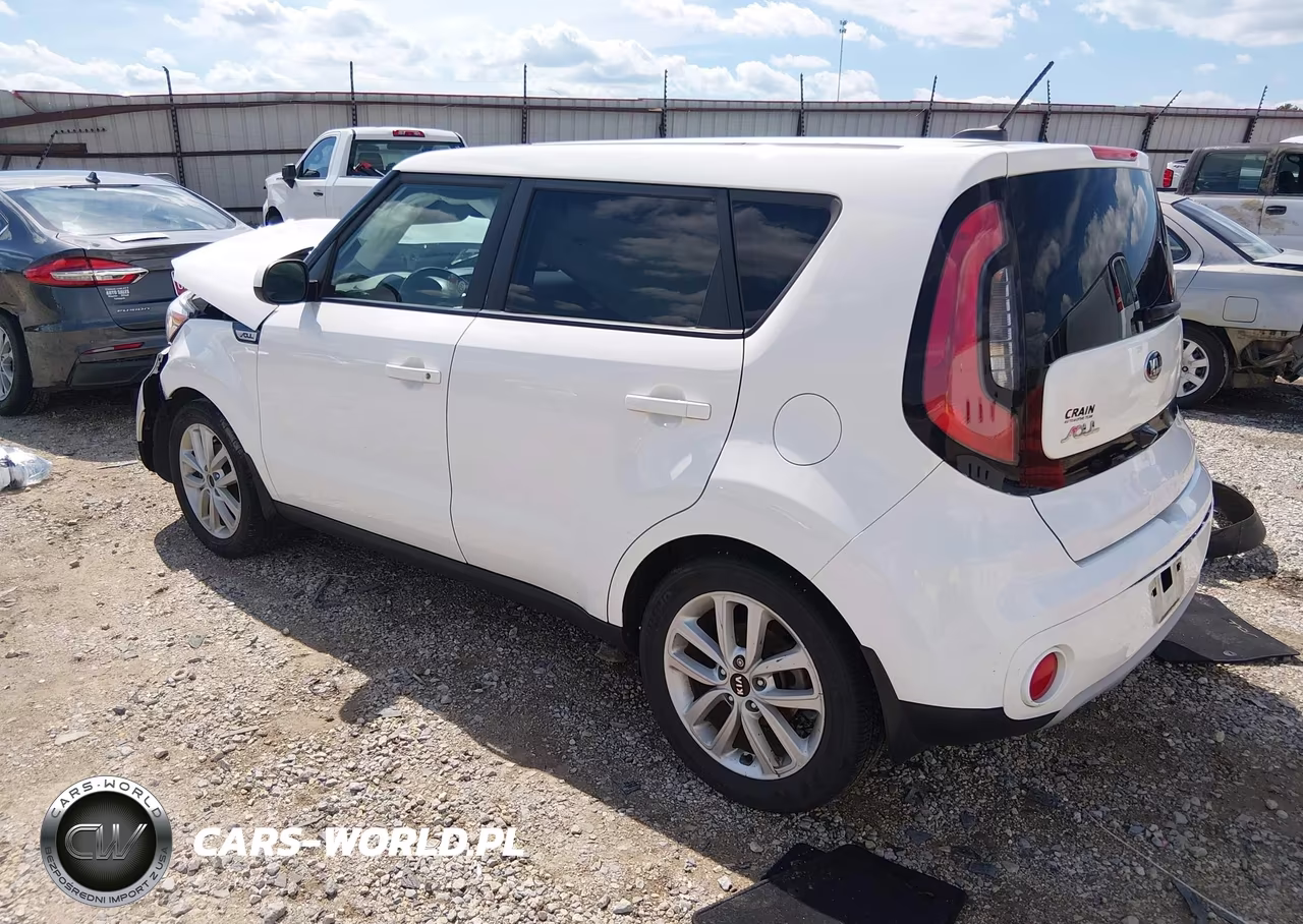 2019 Kia Soul + VIN:KNDJP3A51K7640756 - 3