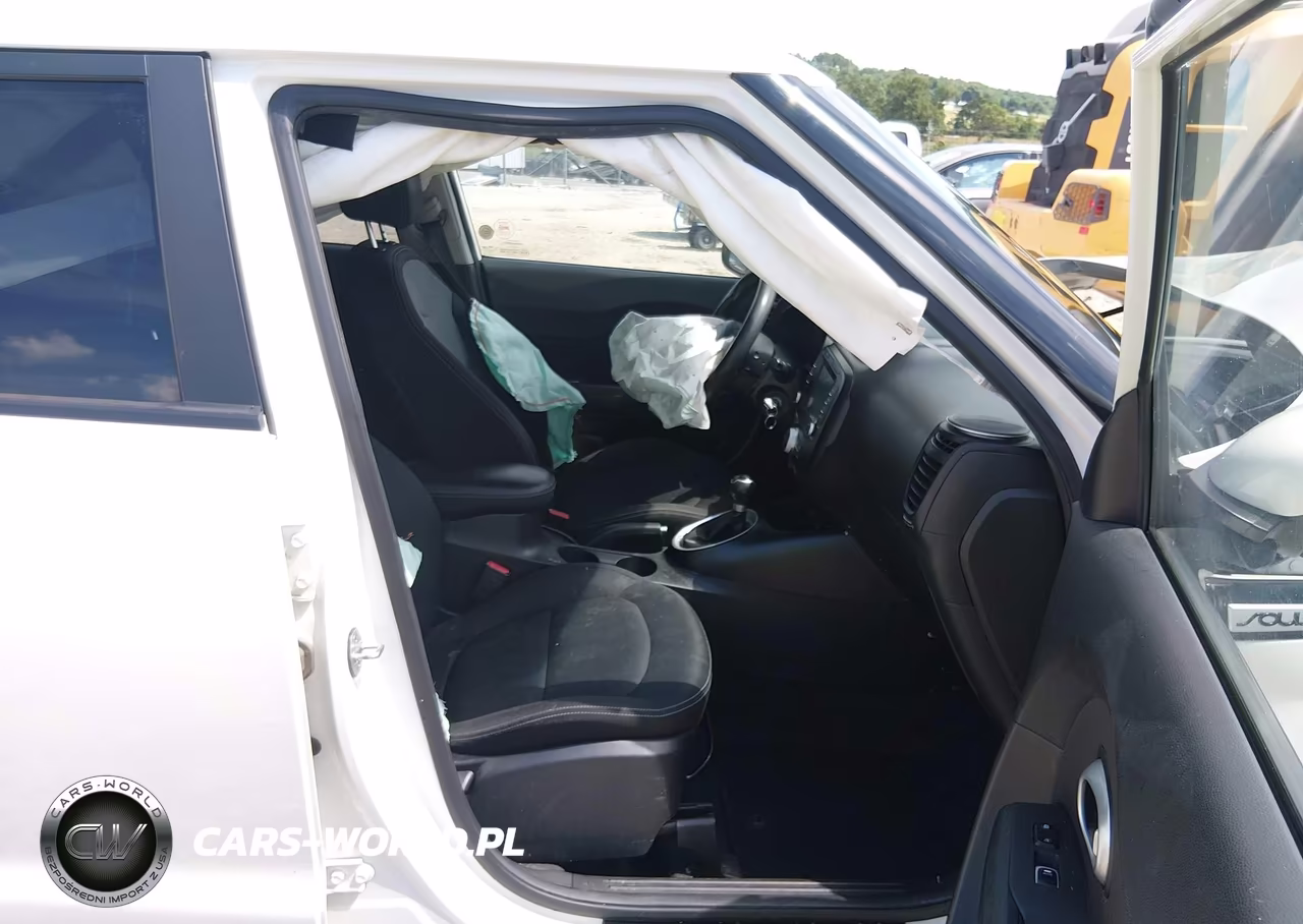 2019 Kia Soul + VIN:KNDJP3A51K7640756 - 5