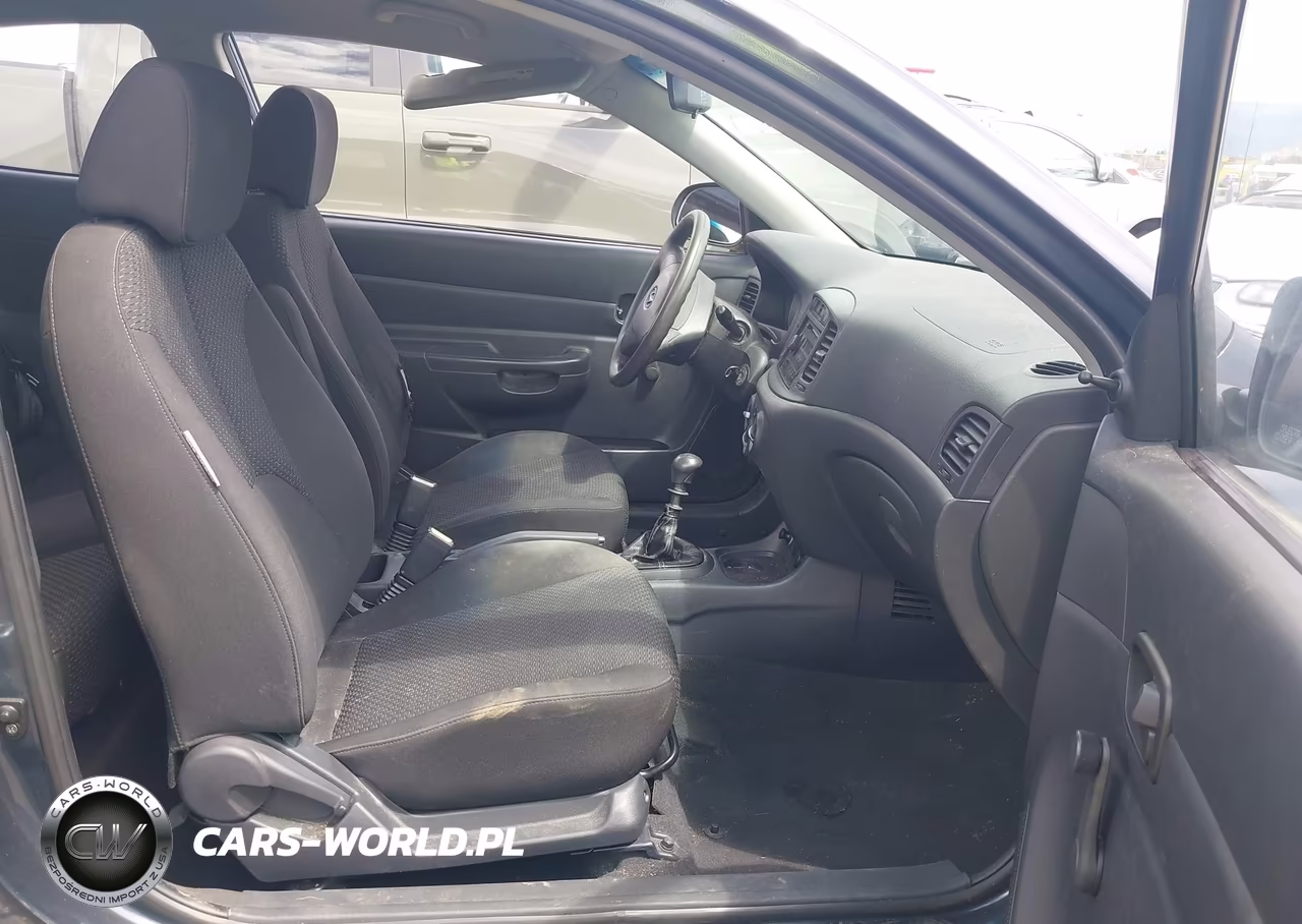 2010 Hyundai Accent Blue VIN:KMHCM3AC5AU166970 - 5