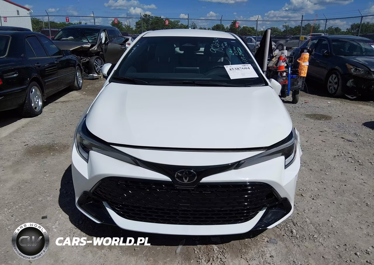 2025 Toyota Corolla Se VIN:JTND4MBE5S3245220 - 12