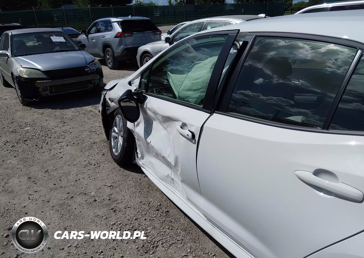 2025 Toyota Corolla Se VIN:JTND4MBE5S3245220 - 18