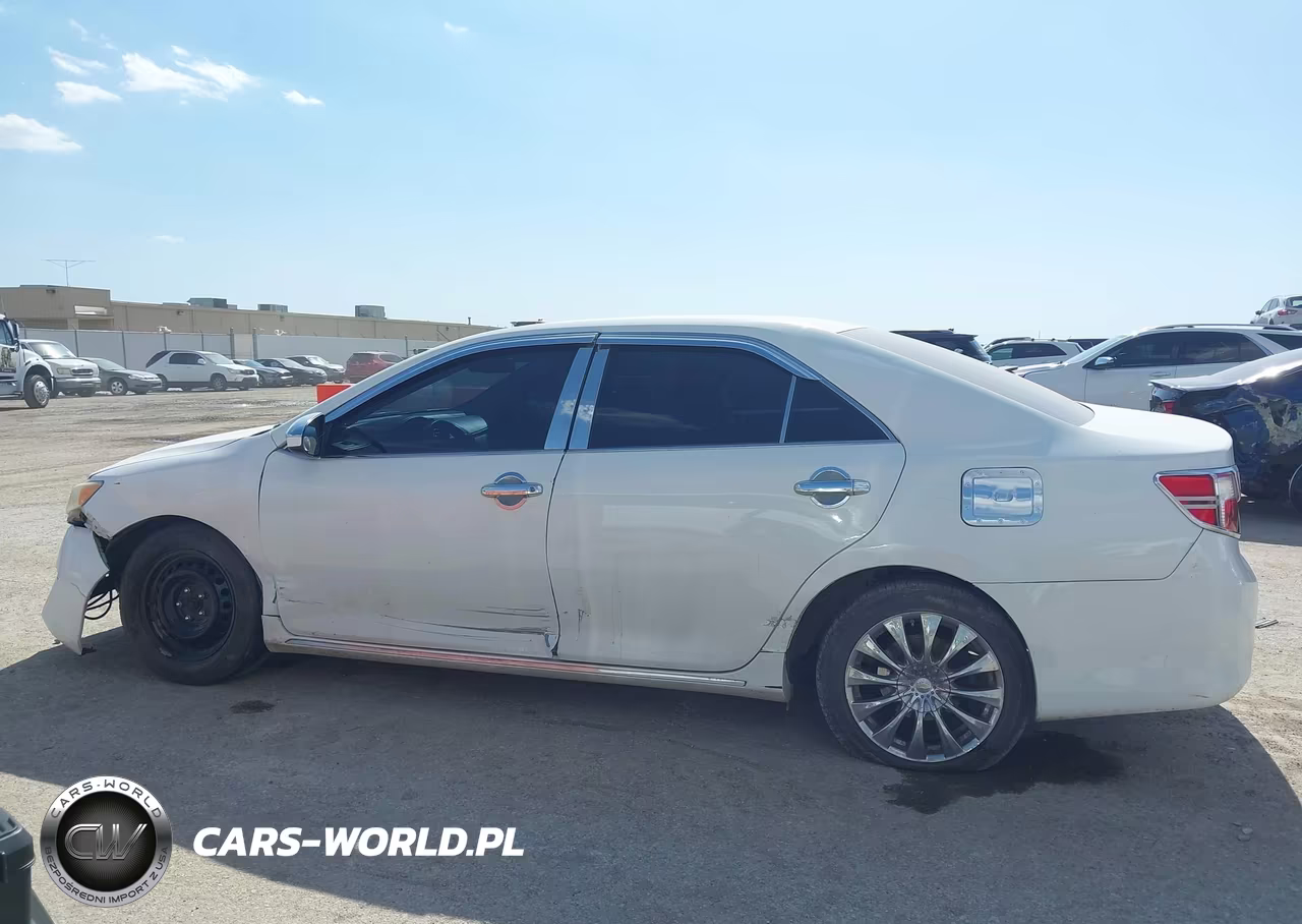 2013 Toyota Camry Le VIN:4T1BF1FK8DU285885 - 14