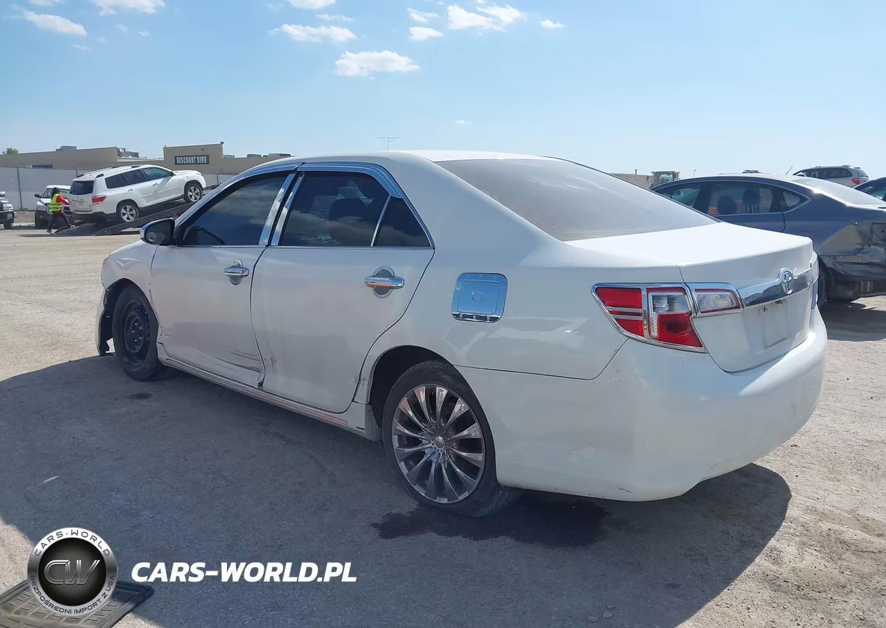 2013 Toyota Camry Le VIN:4T1BF1FK8DU285885 - 3