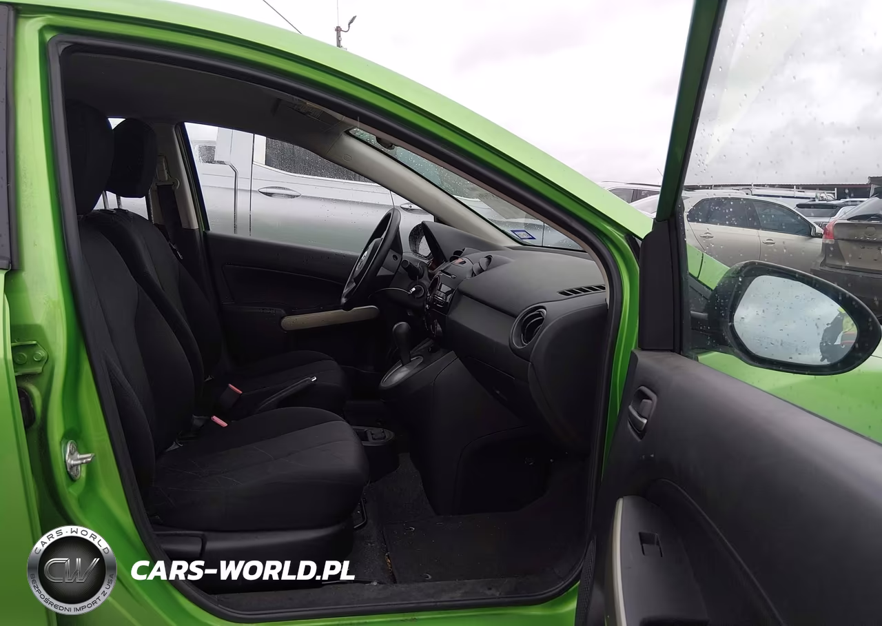 2013 Mazda Mazda2 Sport VIN:JM1DE1KZ1D0165663 - 5